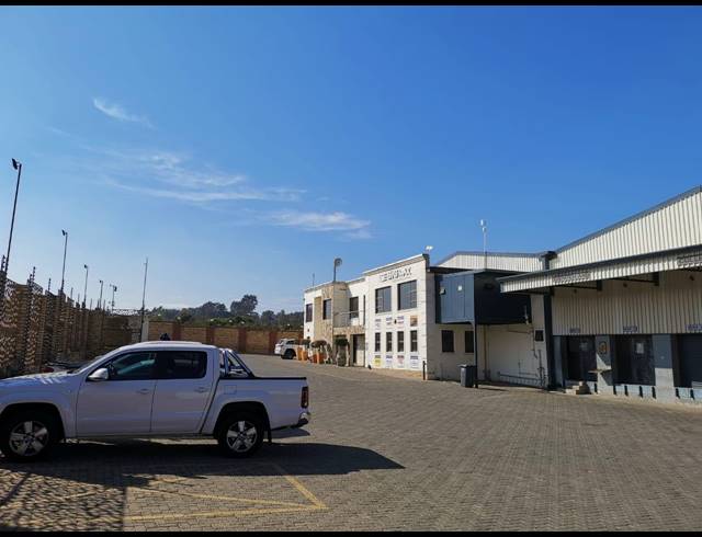 4,575M² WAREHOUSE FOR SALE IN DENVER